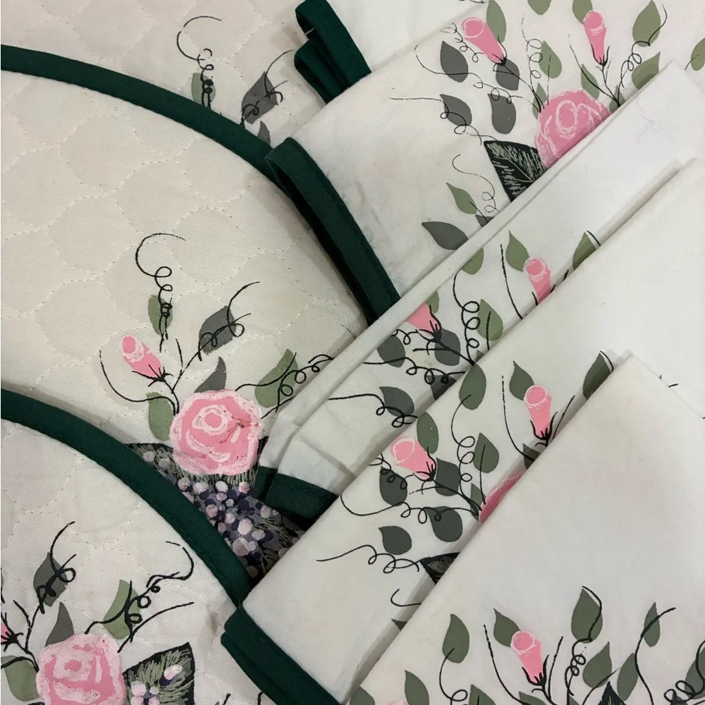 N/A set quilted